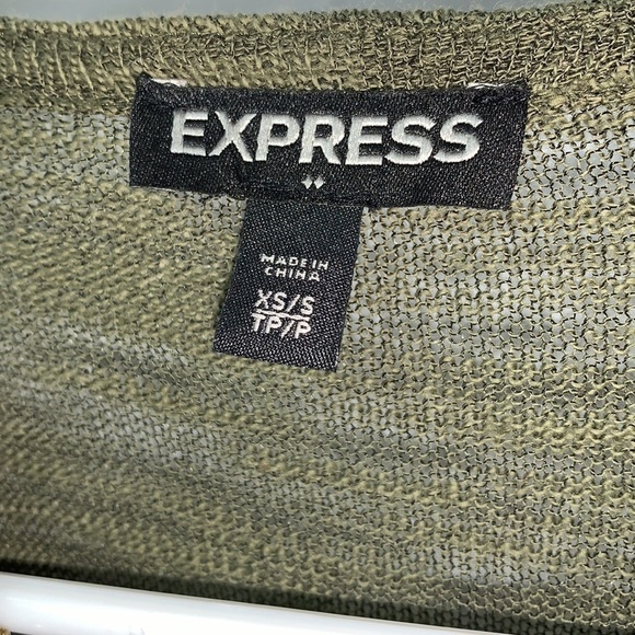 EXPRESS Green Sheer Sleeveless Half zip Shirt Size XS/S - Picture 3 of 5